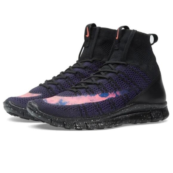Nike Free Men's Flyknit Mercurial Black & Bright Crimson Pink size 9.5  RARE - Picture 1 of 13